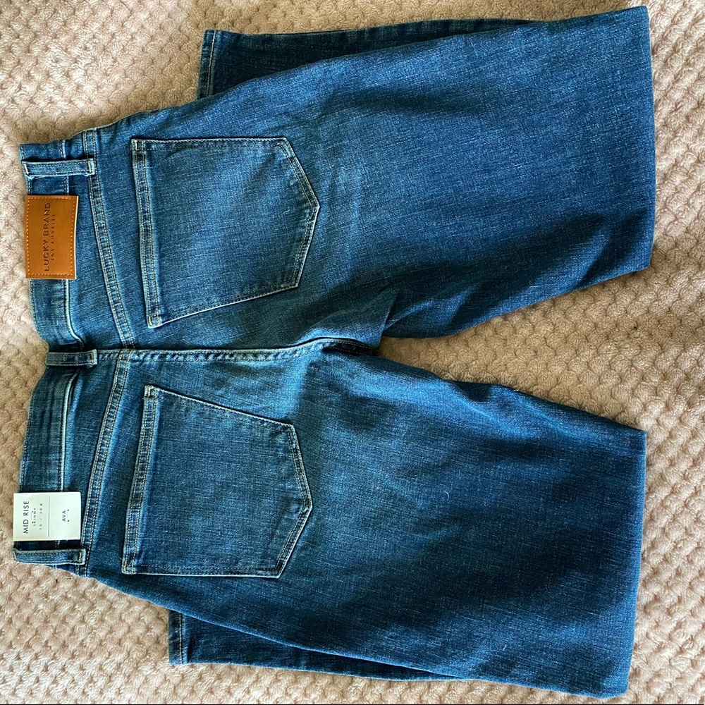 Mid Rise Lucky Brand Jeans - Picture 7 of 10